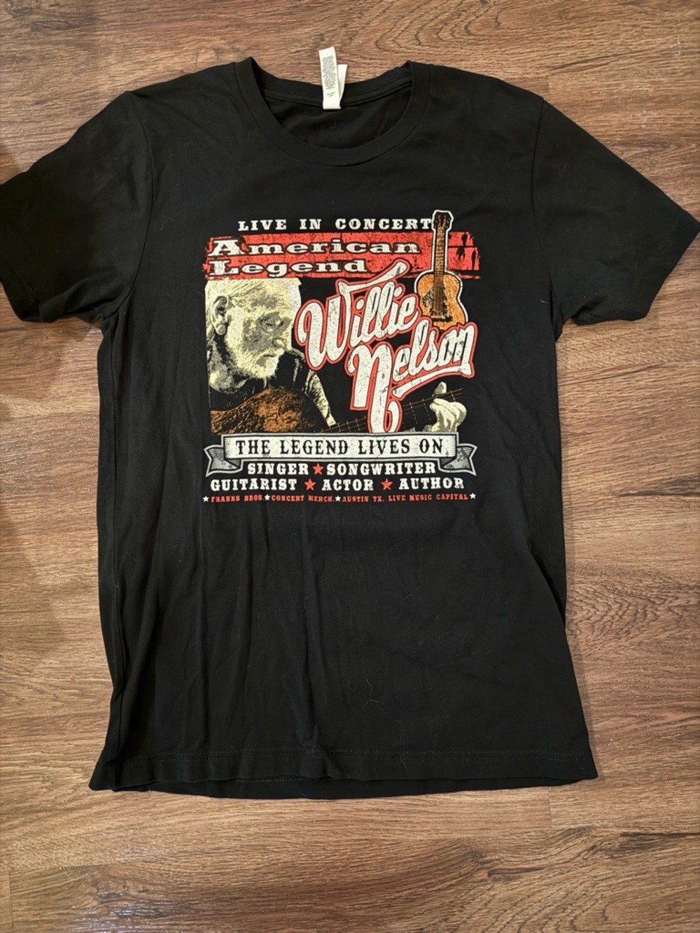 Willie Nelson Black Graphic Concert T-Shirt - American Legend